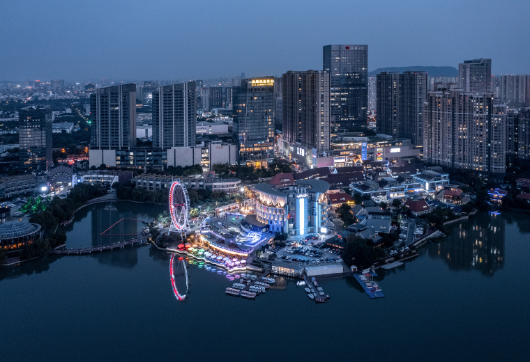 南京百家湖1912商业街夜景